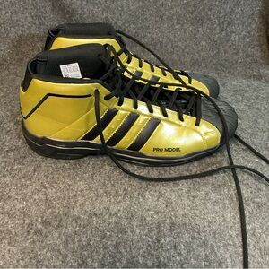 Adidas Pro Model Men's Shoes - Gold and Black Size 12.5
